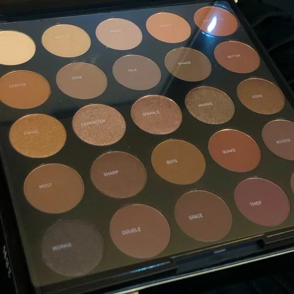 Morphe cosmetics - Picture 2 of 12